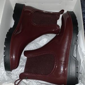 New Aldo shoes, size 6.5
